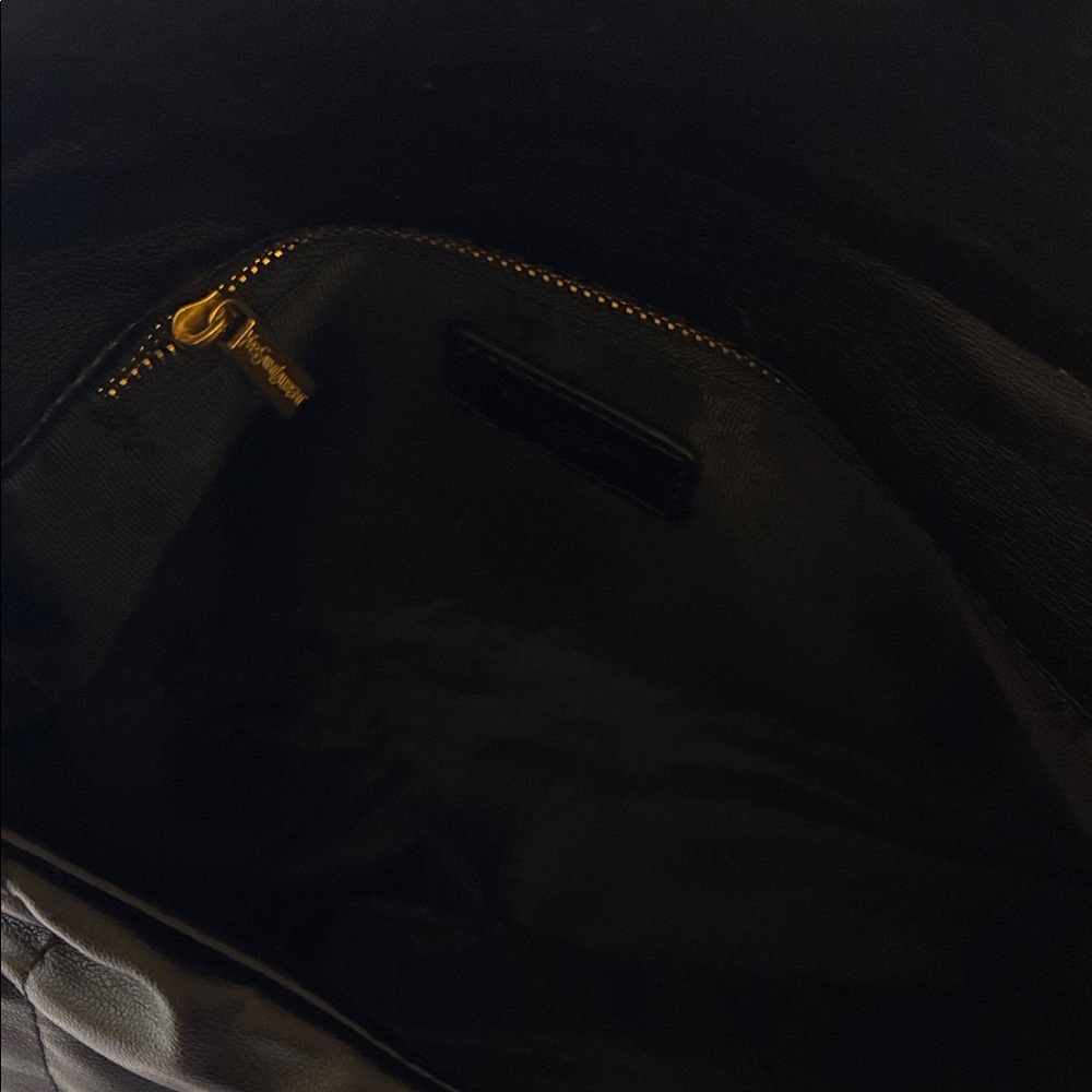 Saint Laurent Black Leather Shoulder Bag with Gold Chain - Picture 5 of 8
